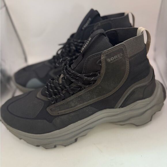 Sorel Men's Size 12 Kinetic Breakthru Venture Mid Waterproof Shoe Black Boots - Picture 4 of 9